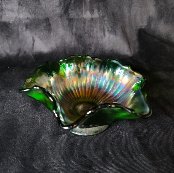 Early 1900's Fenton Carnival Glass Stippled Rays Tri Corner Bowl - Picture 3 of 7